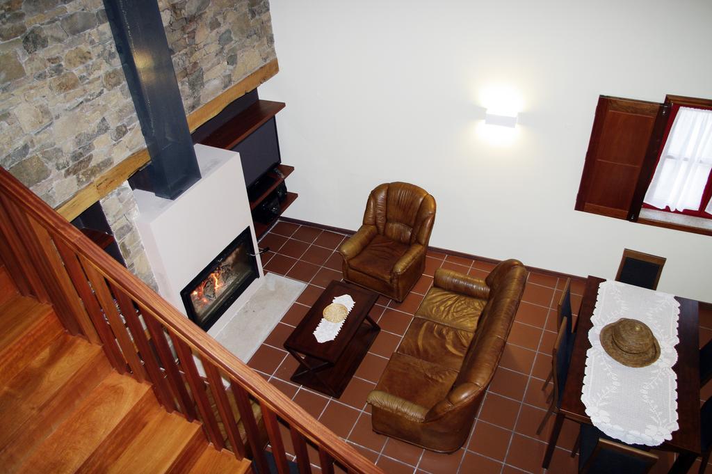 Casa De L Puio Guest House Picote Exterior photo